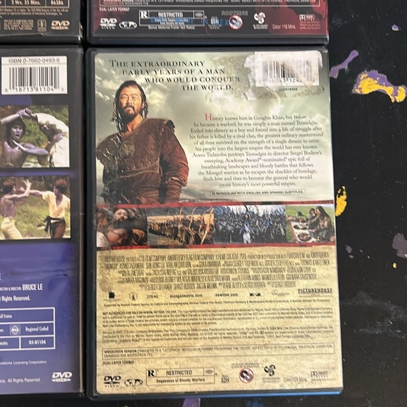 EUC bundle of 4 movie DVDs - Picture 10 of 10